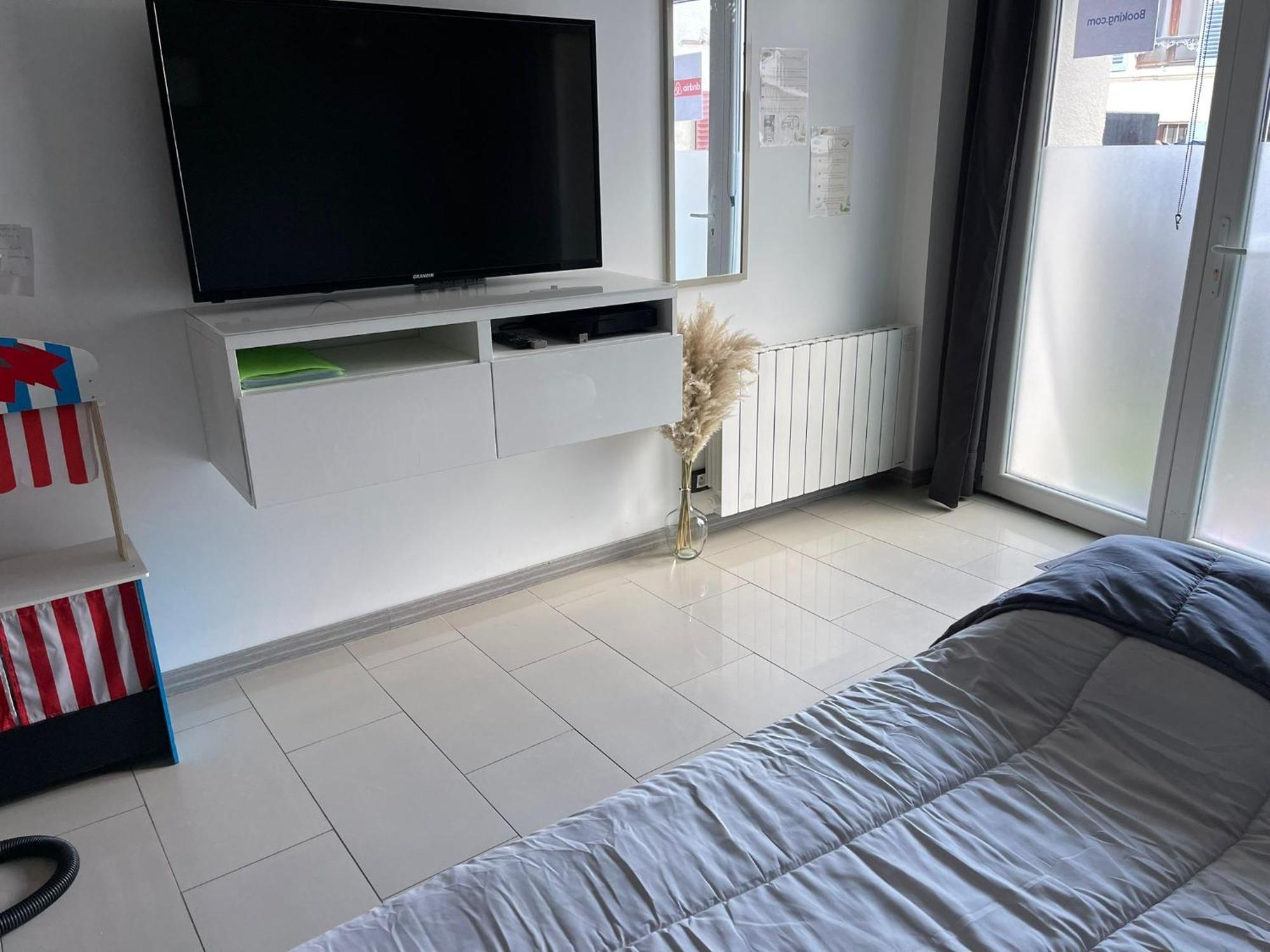 Appartement Villiers Sur Morin Proche De Disneyland 外观 照片