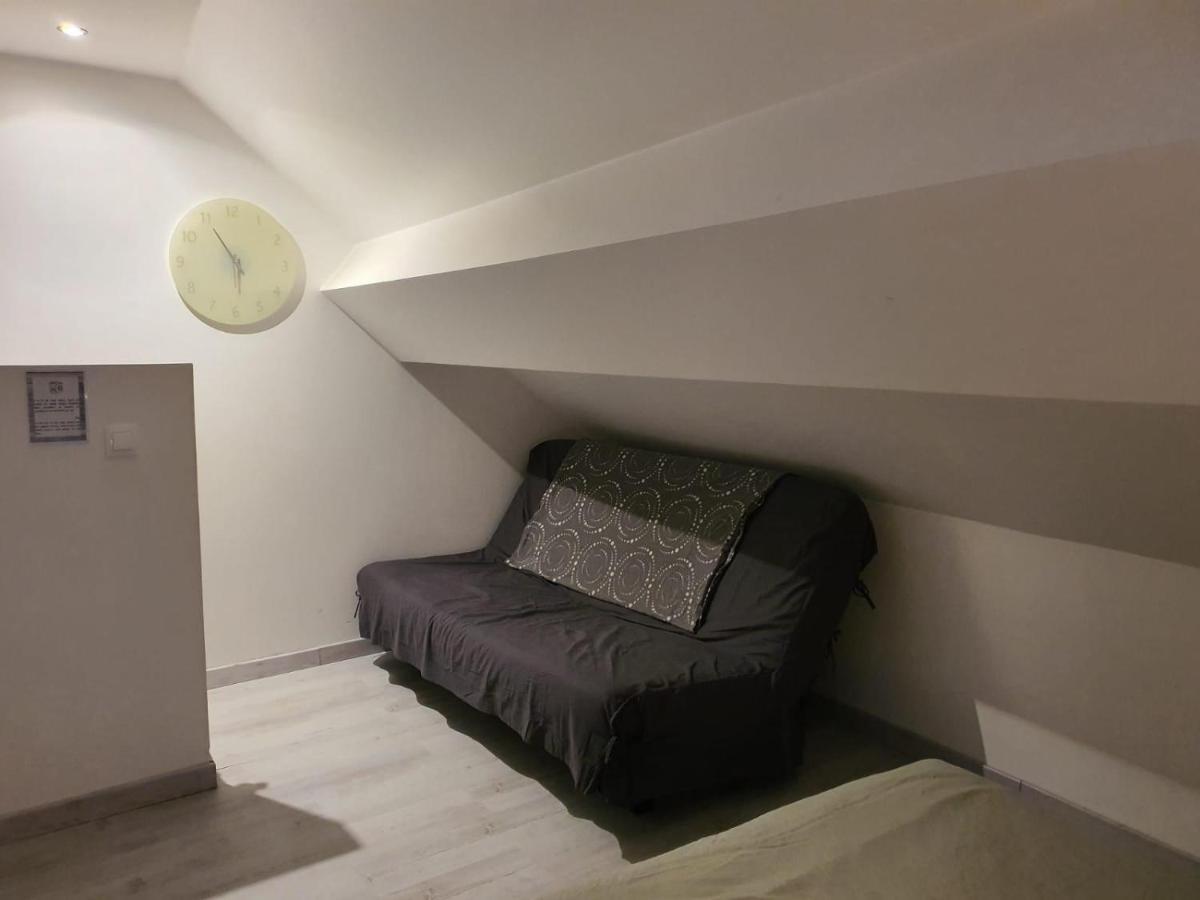 Appartement Villiers Sur Morin Proche De Disneyland 外观 照片